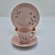 Arabia, Lumikukka Kahvikuppi ja Lautaset, roosa