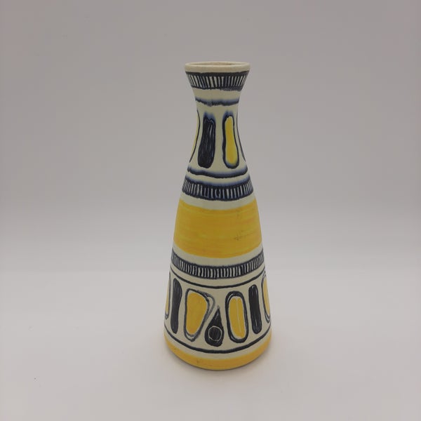 Kupittaan Savi - Maljakko, Laila Zink