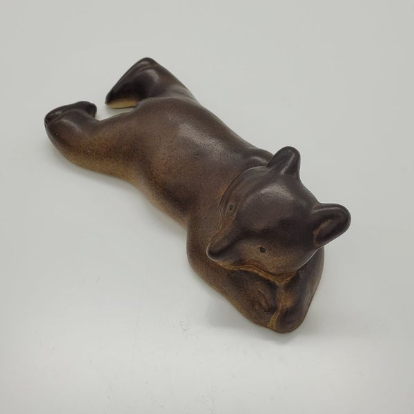 Arabia Karhu Figuuri, makaava