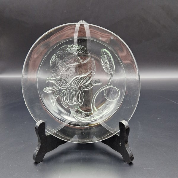 Nuutaj&auml;rvi Pioni Lautanen 18 cm, Oiva Toikka