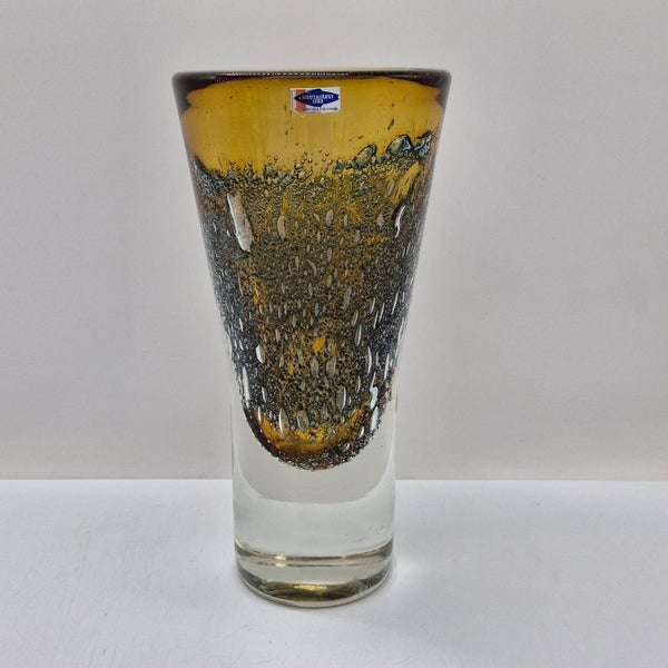 Vulcano Maljakko, Heikki Orvola, signeerattu